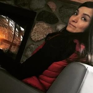 Meet your Posher, Leeann